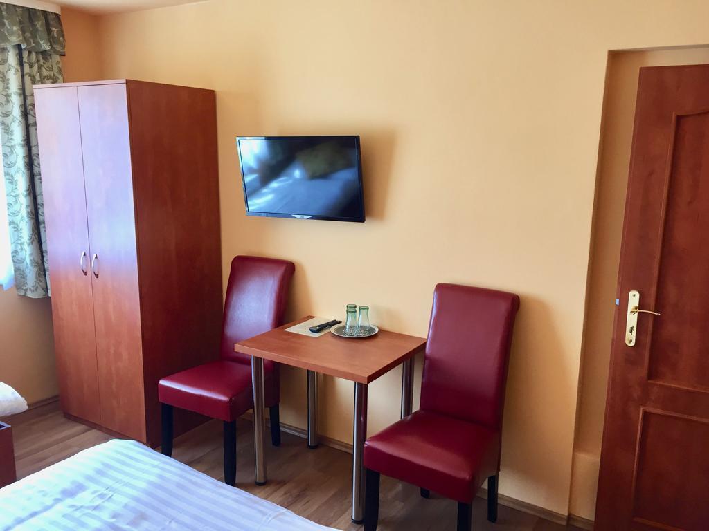 Penzion U Golema Blansko Luaran gambar